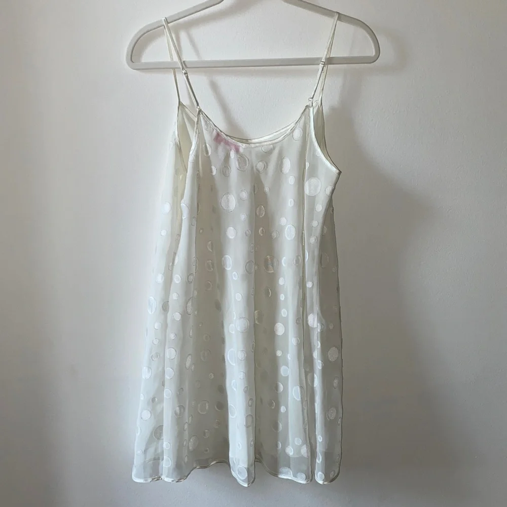 Ivory Oscar de la Renta Nightgown
